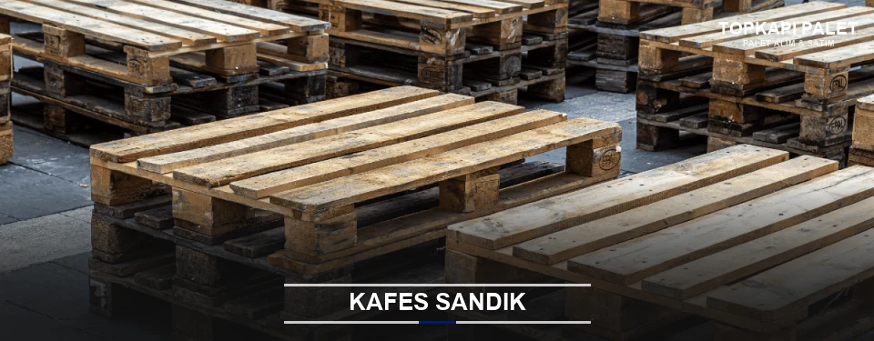 Topkapı Ahşap Kafes Sandık